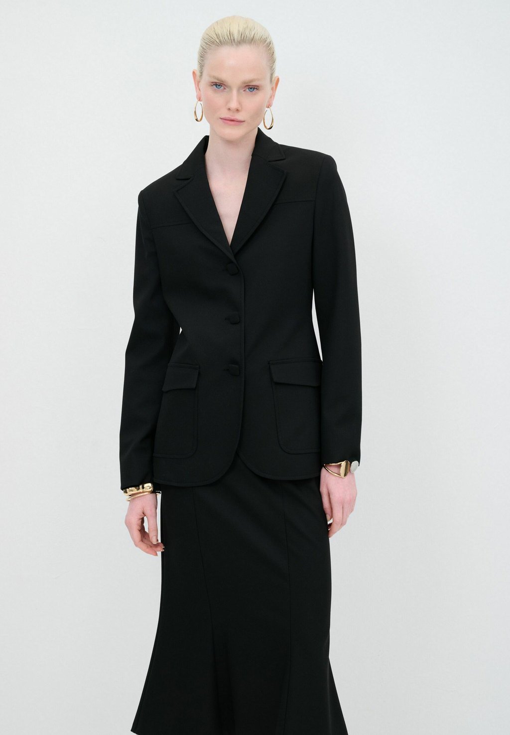 

Блейзер POCKET DETAILED LONG SLEEVE adL, черный