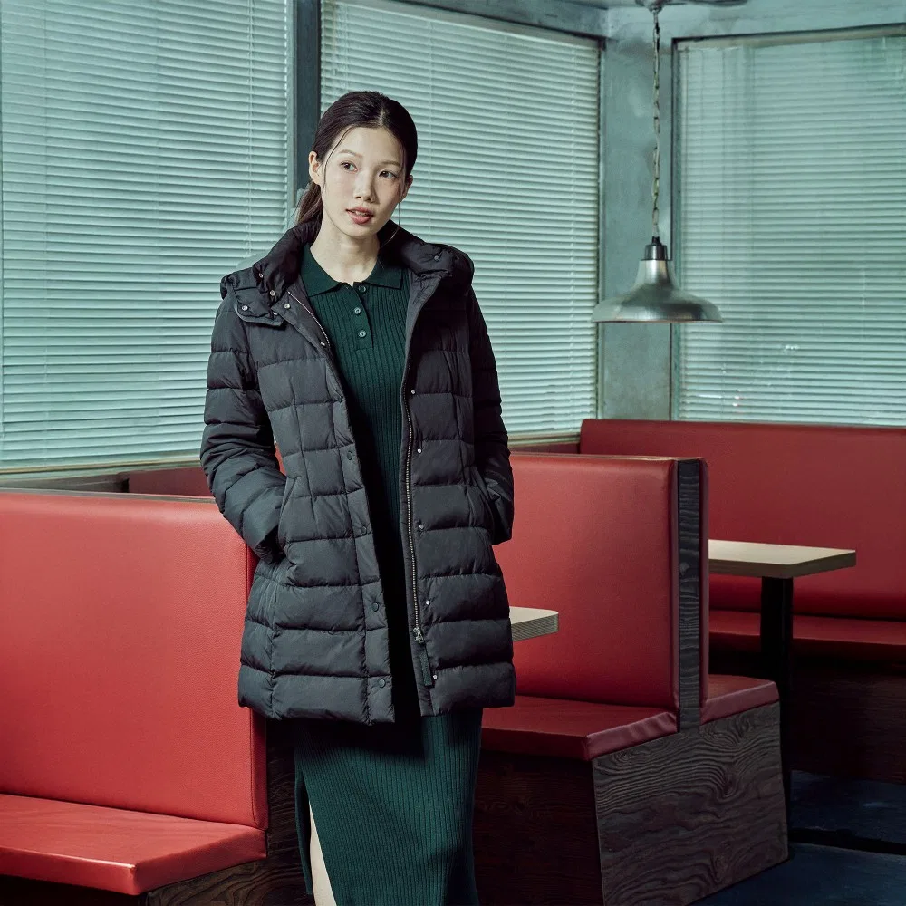 Пуховик Lacoste приталенный, со съёмным капюшоном, чёрный