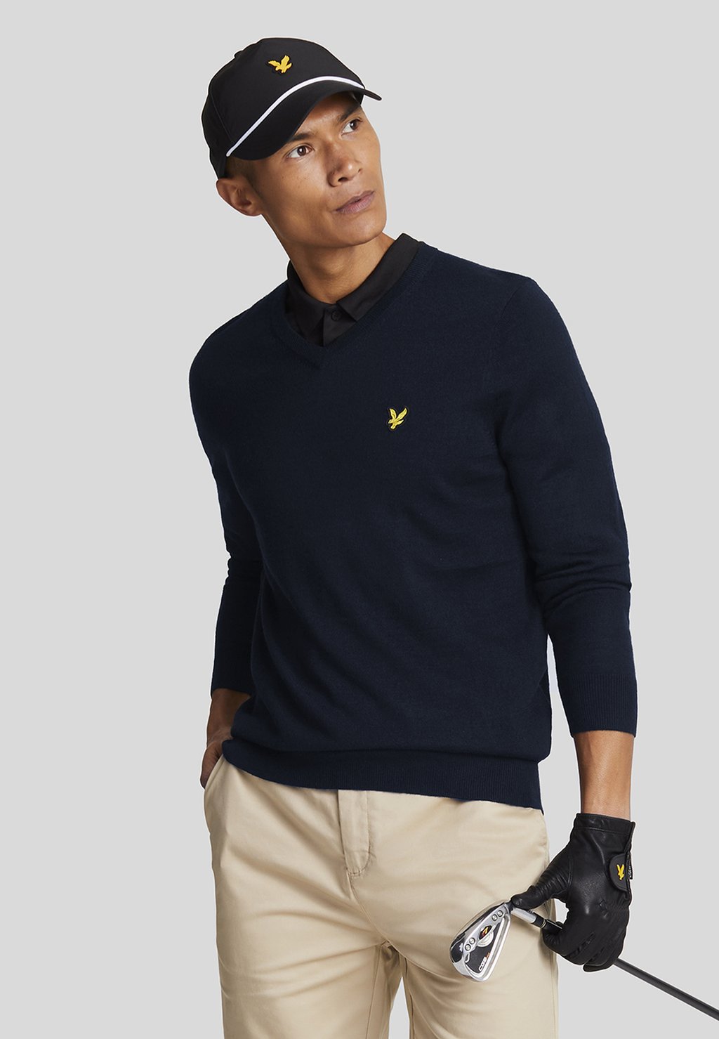

Джемпер V NECK Lyle & Scott, черный