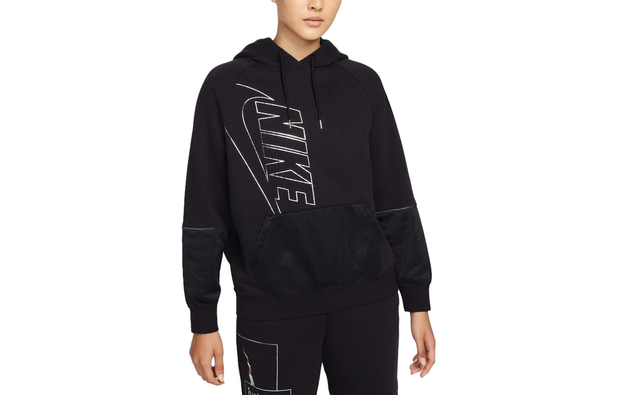 Свитшот Женский Черный/Черный/Черный/Металлик Сильвер Nike — фото 2