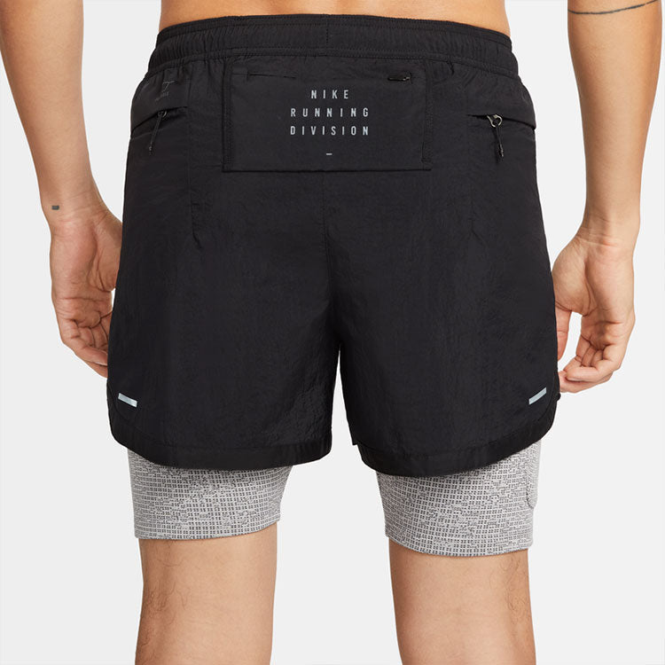 Шорты Men's Nike Solid Color Reflective Logo Water Repellent Breathable Printing Shorts Black DM4633-010 — фото 3