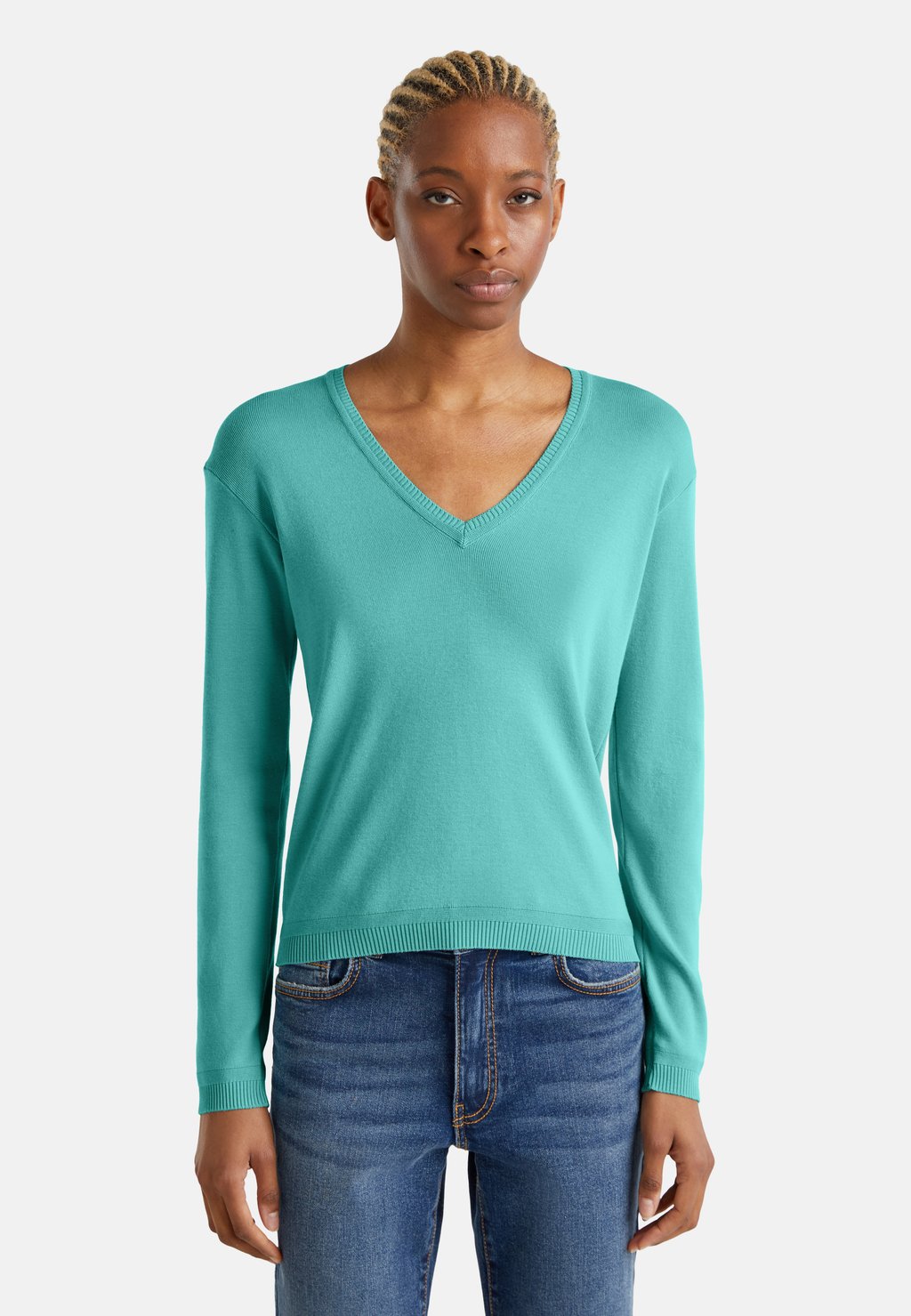 

Джемпер WITH V-NECK. United Colors of Benetton, зеленый