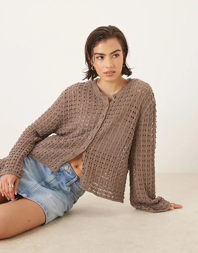 

Вязаный кардиган ASOS DESIGN с рукавами-ангелами цвета мокко