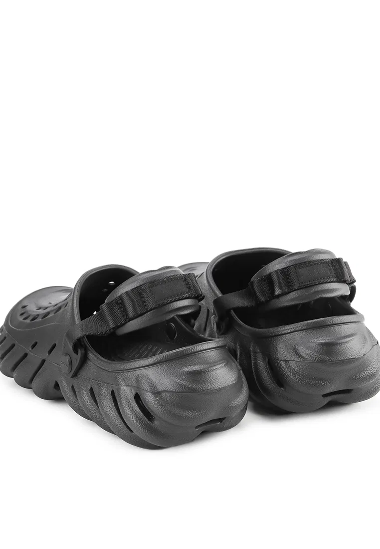 Сандалии, модель Echo Clog Crocs, черный — фото 3