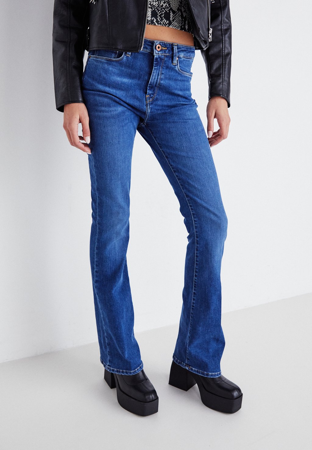 

Джинсы-клеш SKINNY FIT FLARE Pepe Jeans, синий деним