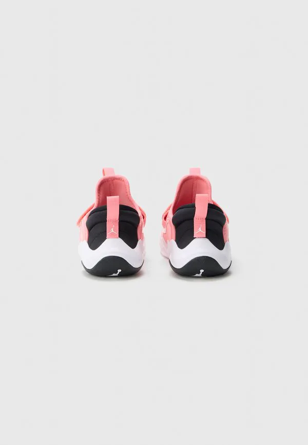 Кроссовки jordan 23 easyon унисекс Jordan, Pink Gaze/White/Black — фото 3