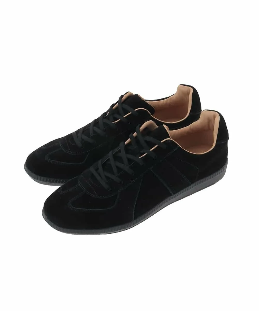 Немецкие кроссовки A.V.V, black