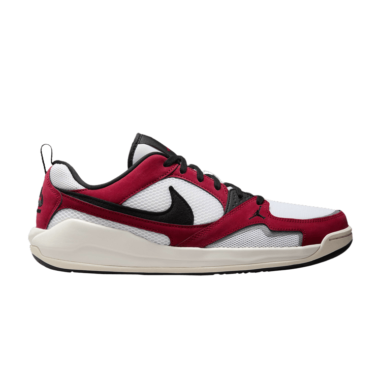 

Кроссовки Jordan CMFT Era 'Chicago', красный