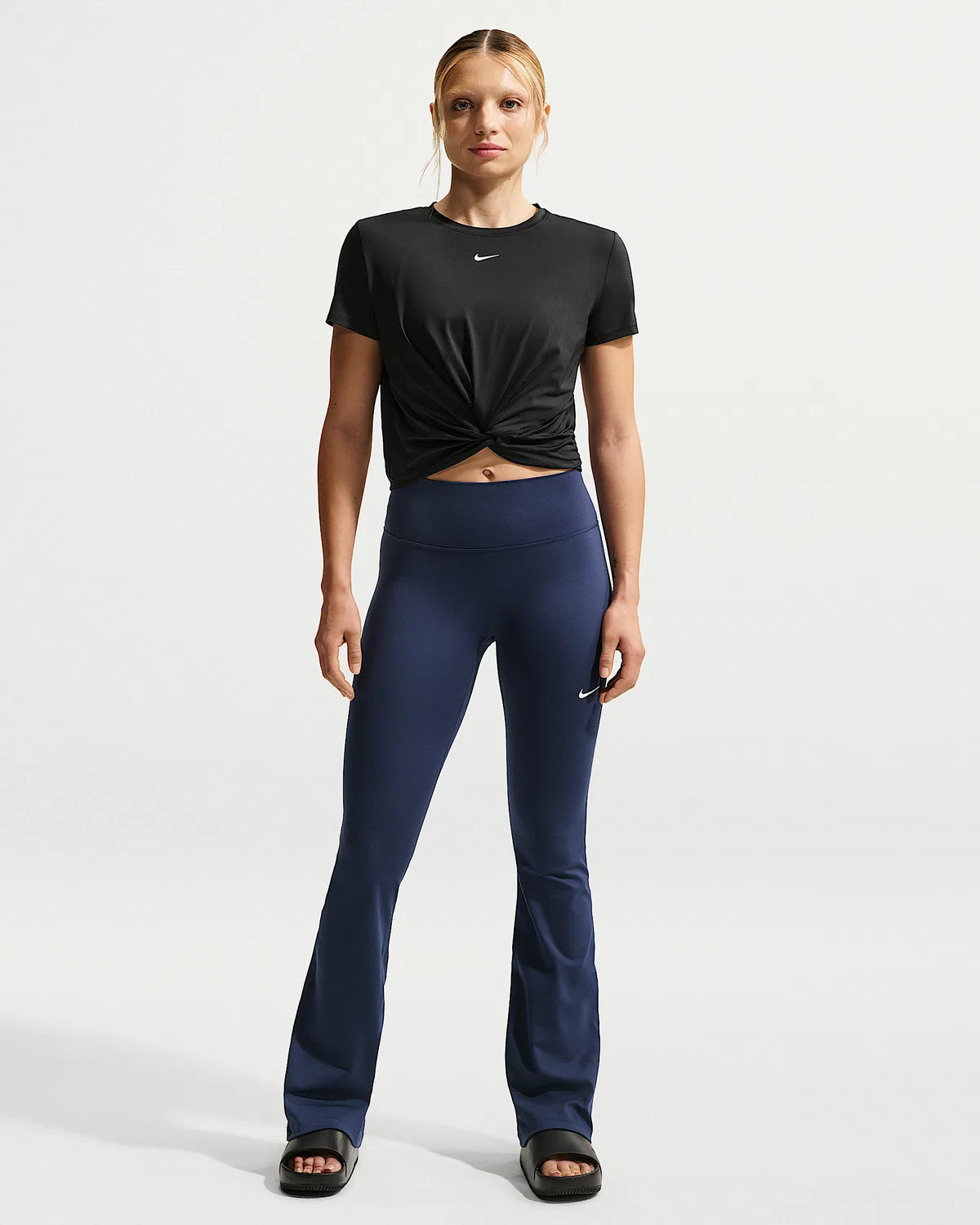 Женский топ Nike One Classic Twist с коротким рукавом Dri-FIT, Black/White — фото 4