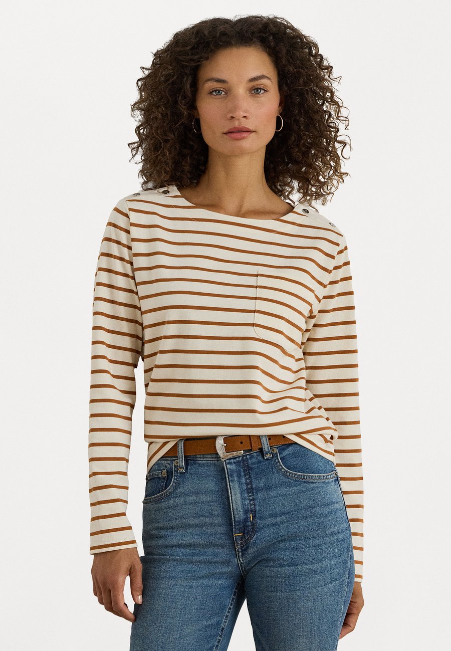

Топ Lauren Ralph Lauren Petite STRIPED JERSEY SNAP-TRIM BOATNECK TOP, Mascarpone Cream/Cinnamon Bark/Multi-Coloured