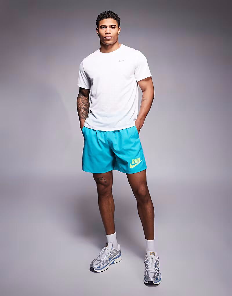 

Шорты Nike Running Run Energy Challenger 7 дюймов синего цвета