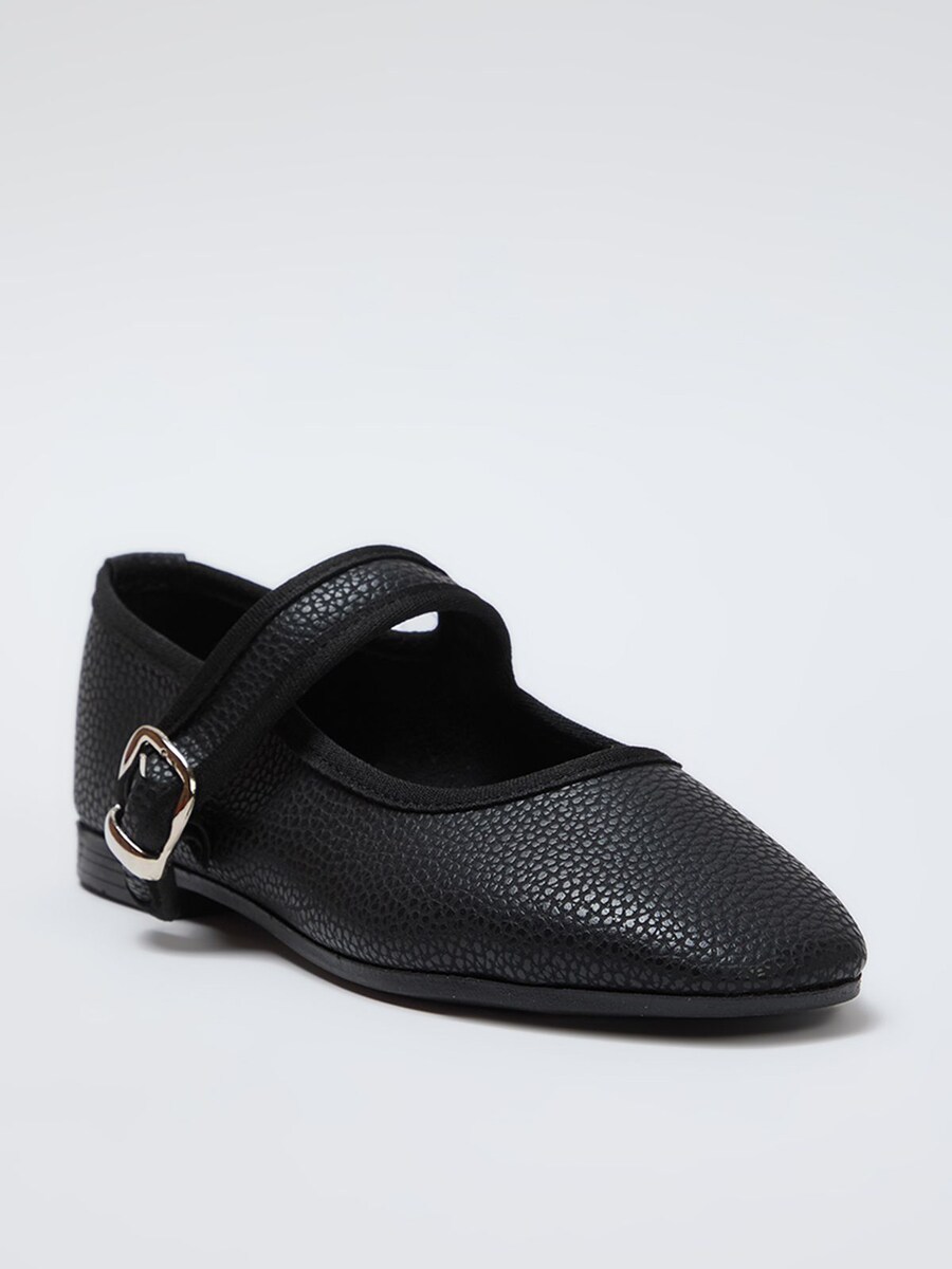 Балетки с ремешком Trendyol, Black