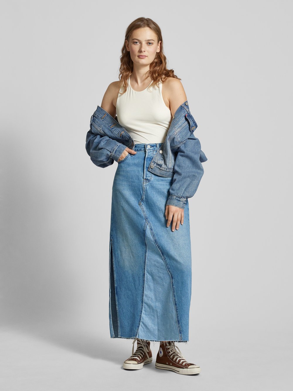 

Юбка джинсовая с декоративными швами, модель «ICONIC» Levi's