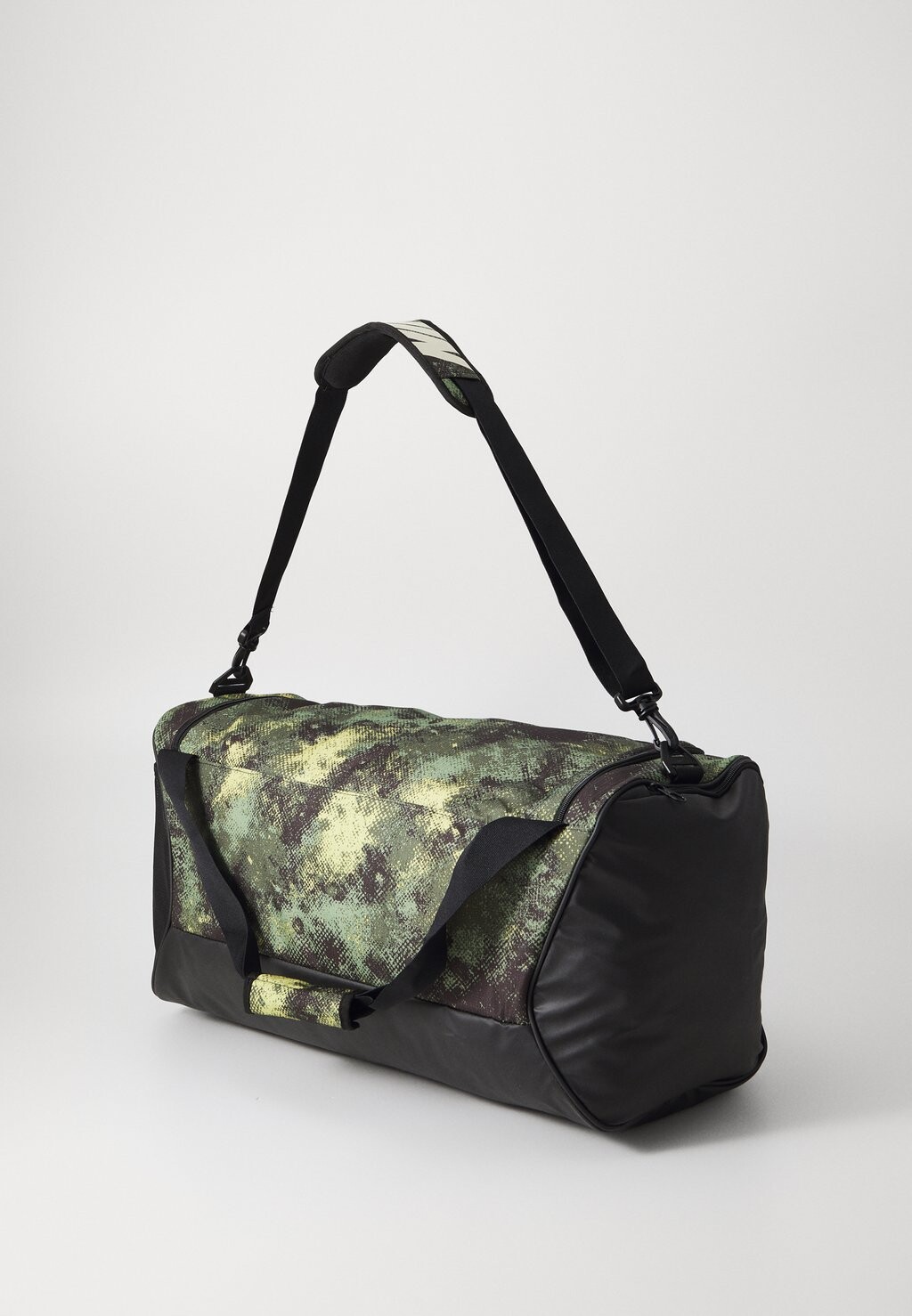 

Спортивная сумка BRASILIA M 9.5 UNISEX Nike Performance, зеленый