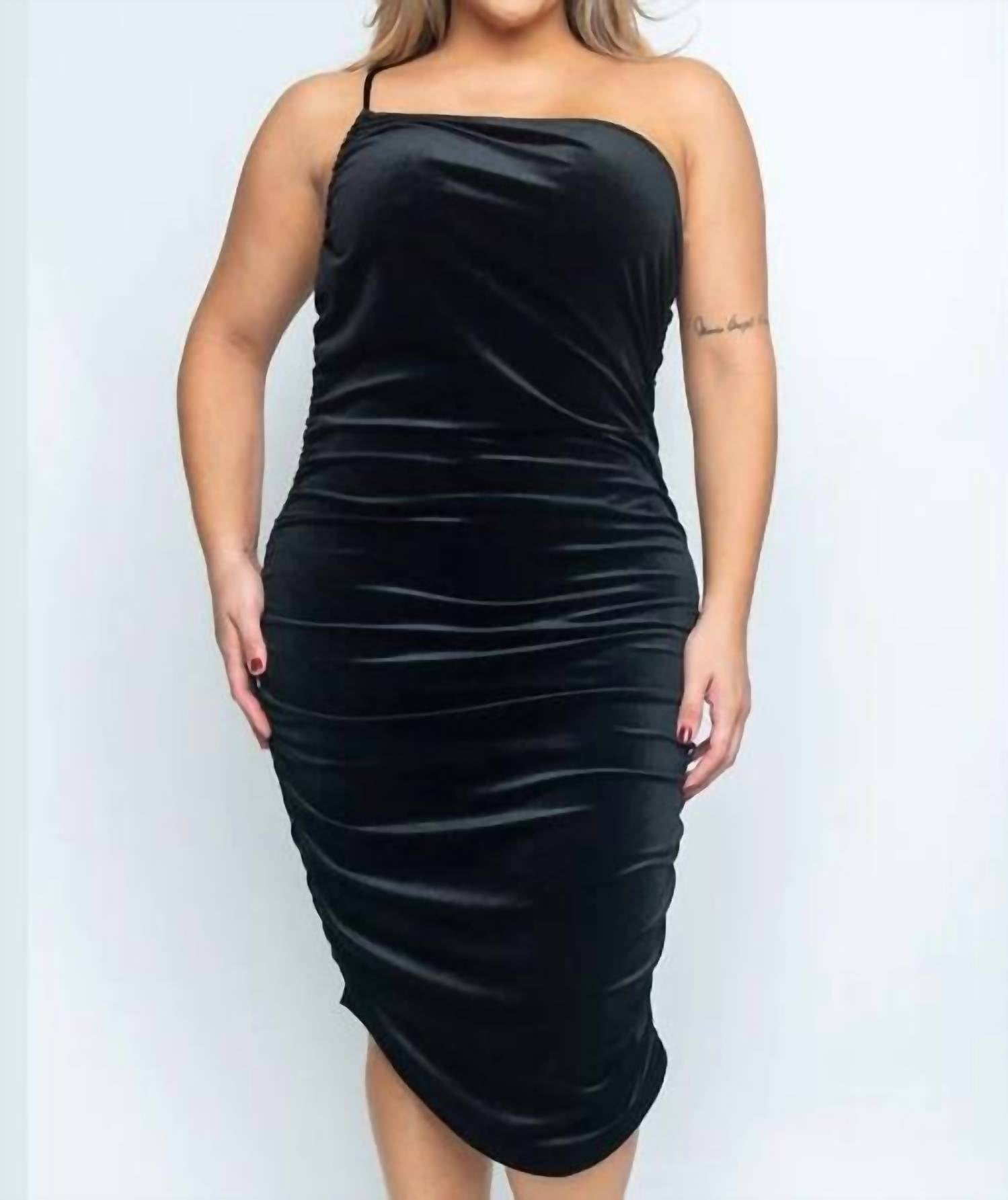 

Платье из бархата - Plus In Black Giti Wholesale
