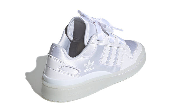 Кроссовки форум атласные низкие j Adidas, белый — фото 4