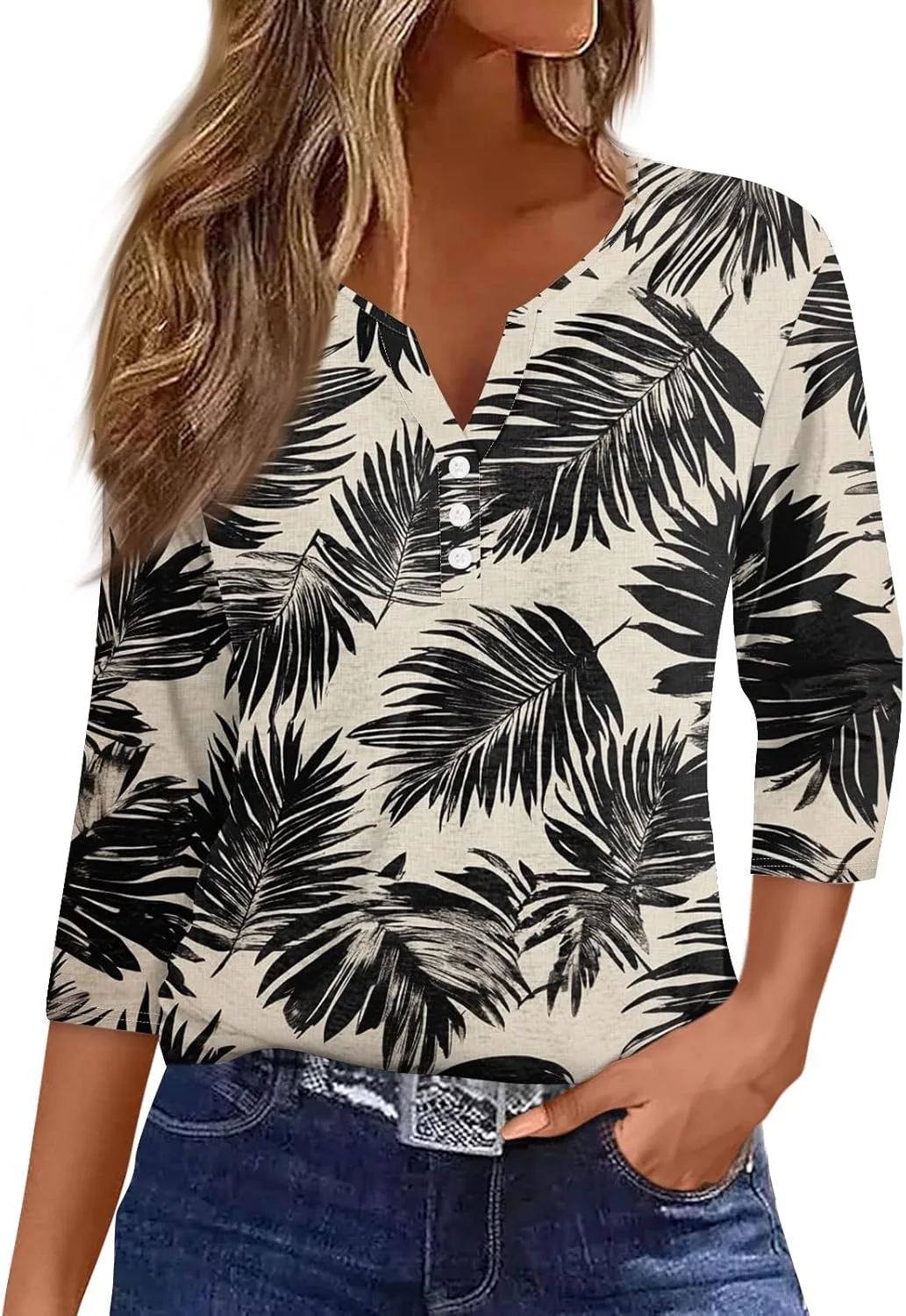 

Женская блузка с 3/4 рукавом и V-образным вырезом