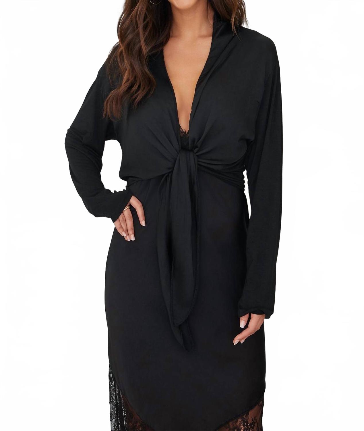 

Шелковый струящийся топ с завязками черный Milio Milano