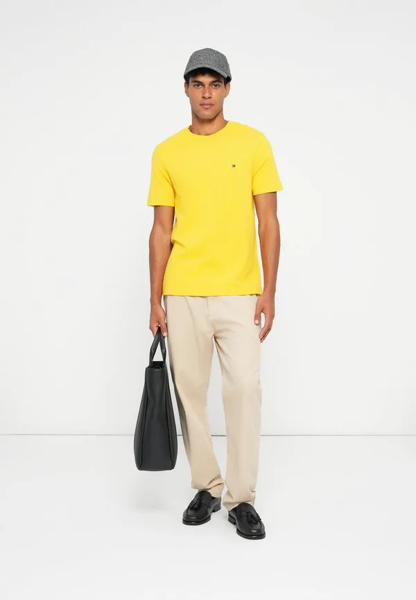 Футболка с круглым вырезом и вышивкой флага, базовая футболка Tommy Hilfiger, Morningside Yellow — фото 2