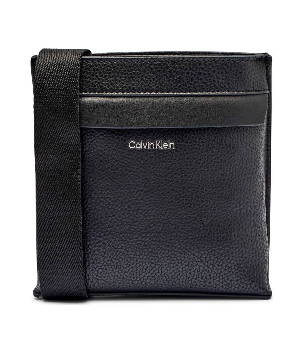 

Маленькая сумочка обязательна Calvin Klein, черный