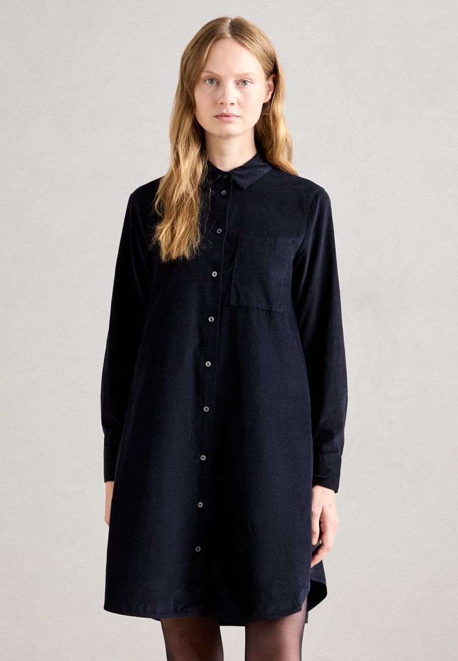 

Платье Marc O'Polo DRESS A LINE SHIRT DETAILS LONG SLEEVE, Deep Night Blue/Dark Blue