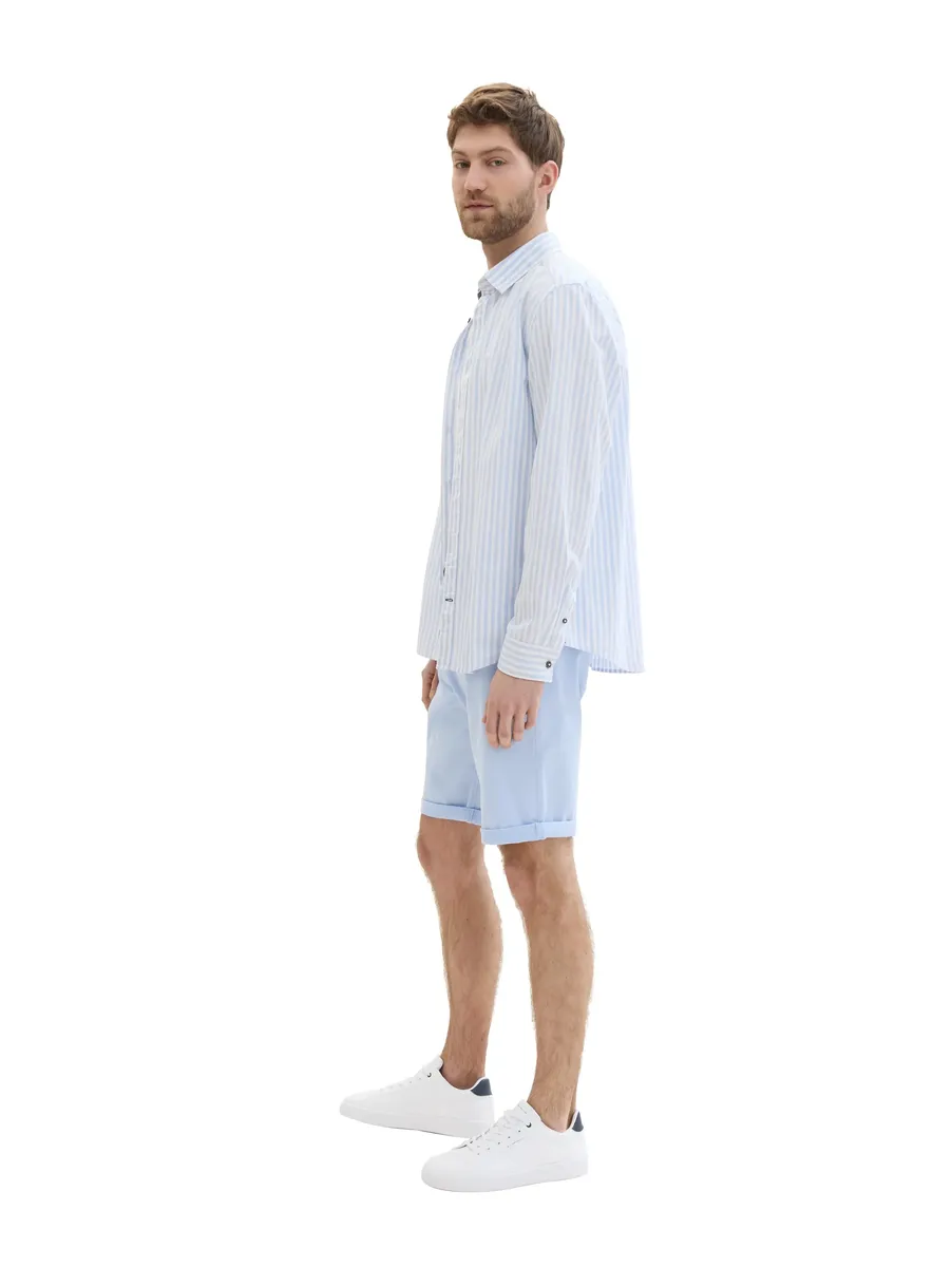 

Шорты-чиносы TOM TAILOR с фирменной этикеткой, цвет Windsurf Blue