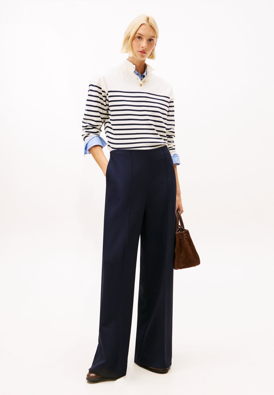 Брюки Tommy Hilfiger PUNTO WIDE , Dark Night Navy/Dark Blue — фото 2