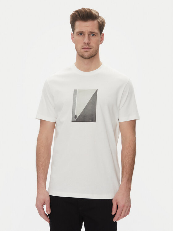 

Футболка обычного кроя XM000753 AF10361 U0009 Armani Exchange, белый