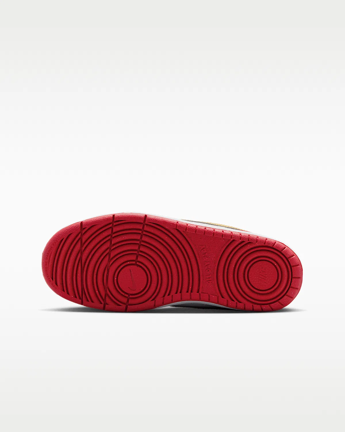 Кроссовки Nike Court Borough Low Recraft для детей, White/University Red/White/Metallic Gold — фото 2