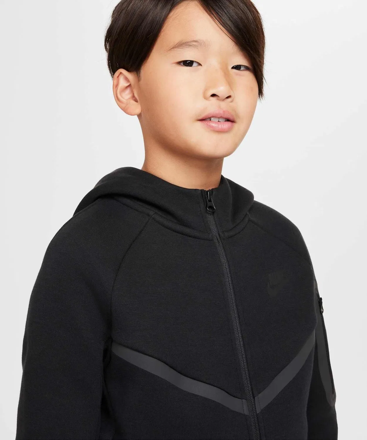 Детская куртка Nike Sportswear Tech Fleece Full-Zip Hoodie, чёрный — фото 3
