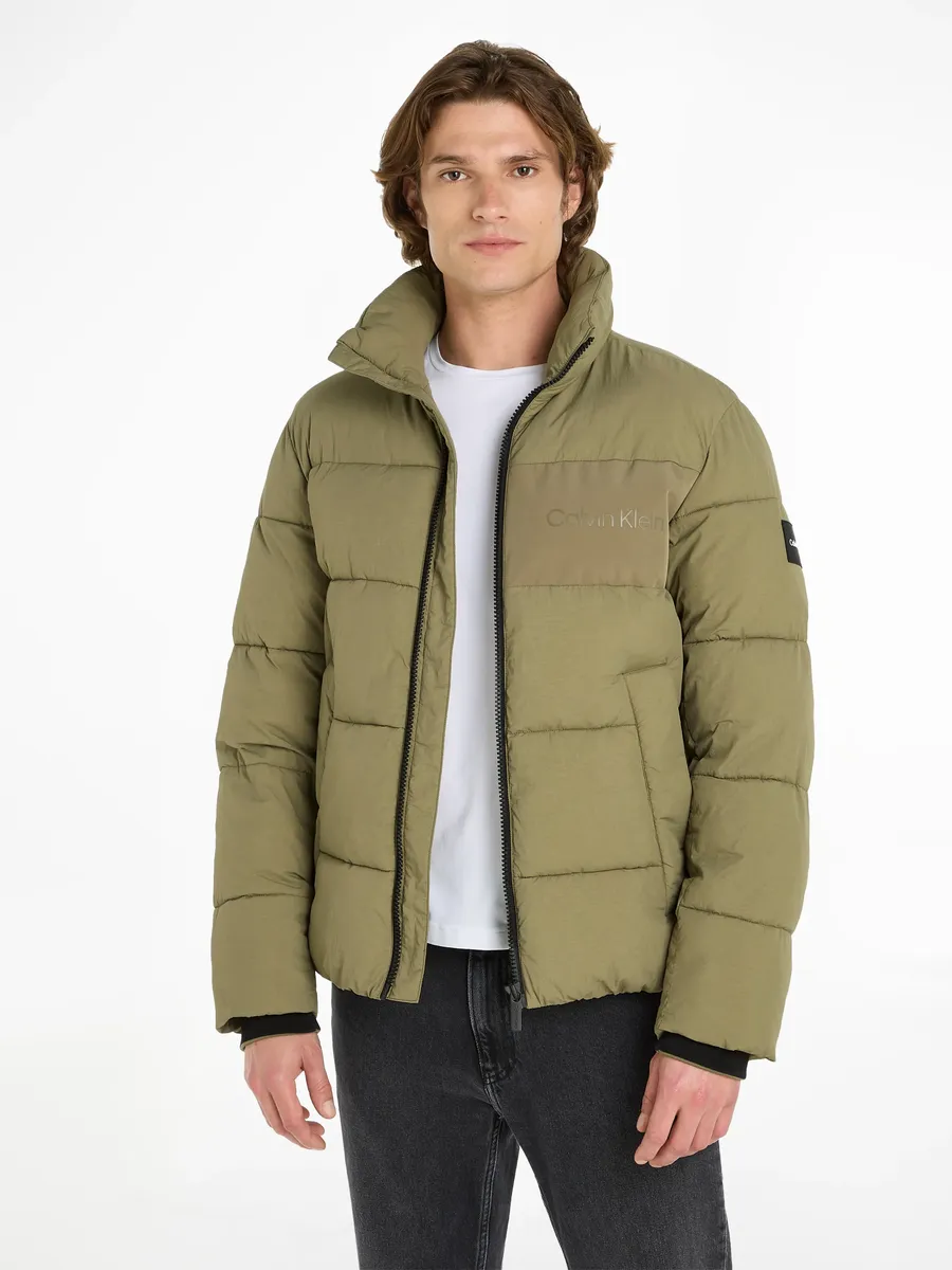 

Стеганая куртка Calvin Klein "CRINKLE NYLON QUILT JACKET", цвет Delta Green