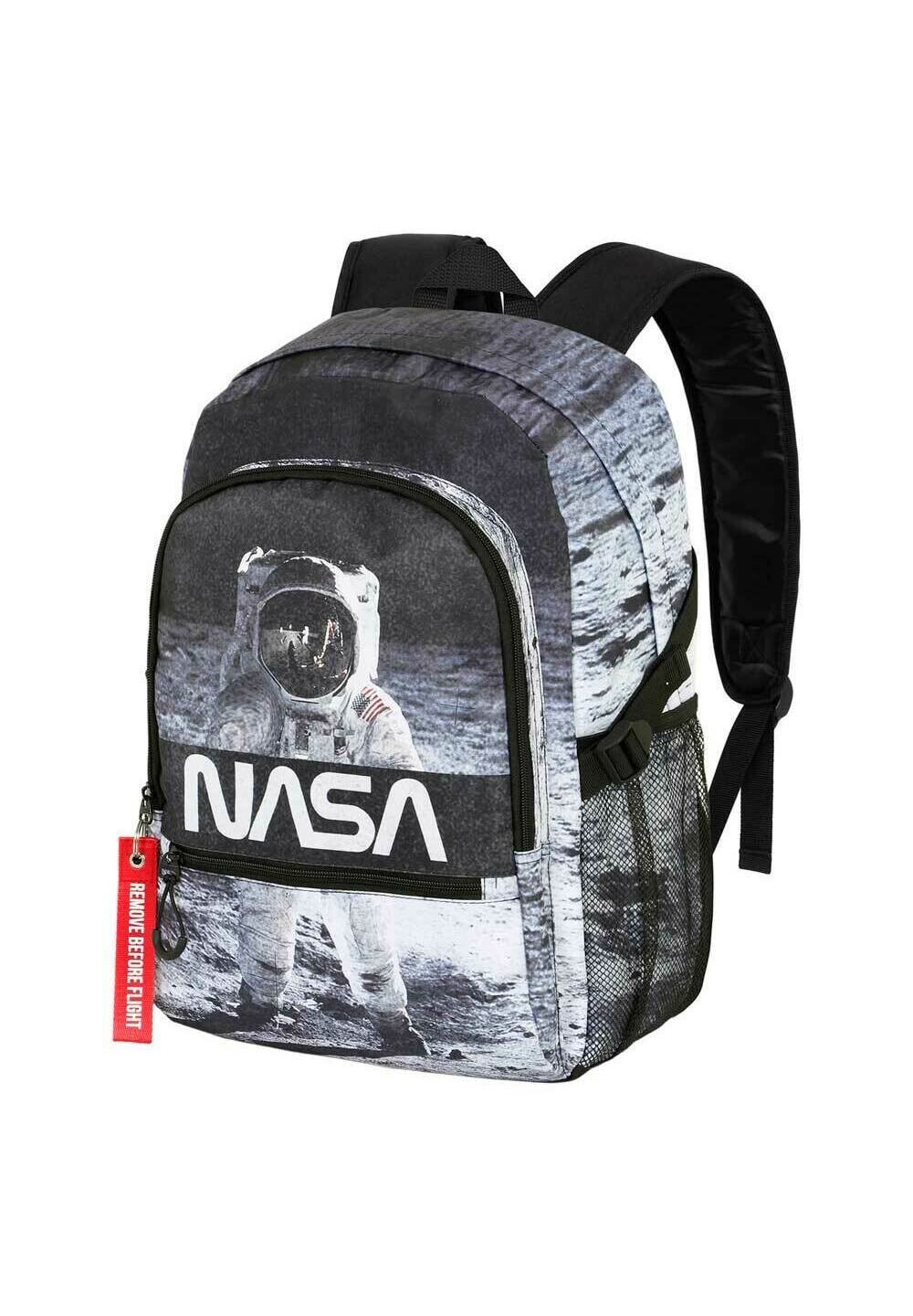 

Рюкзак NASA FIGHT HIGH SCHOOL Karactermania, черный