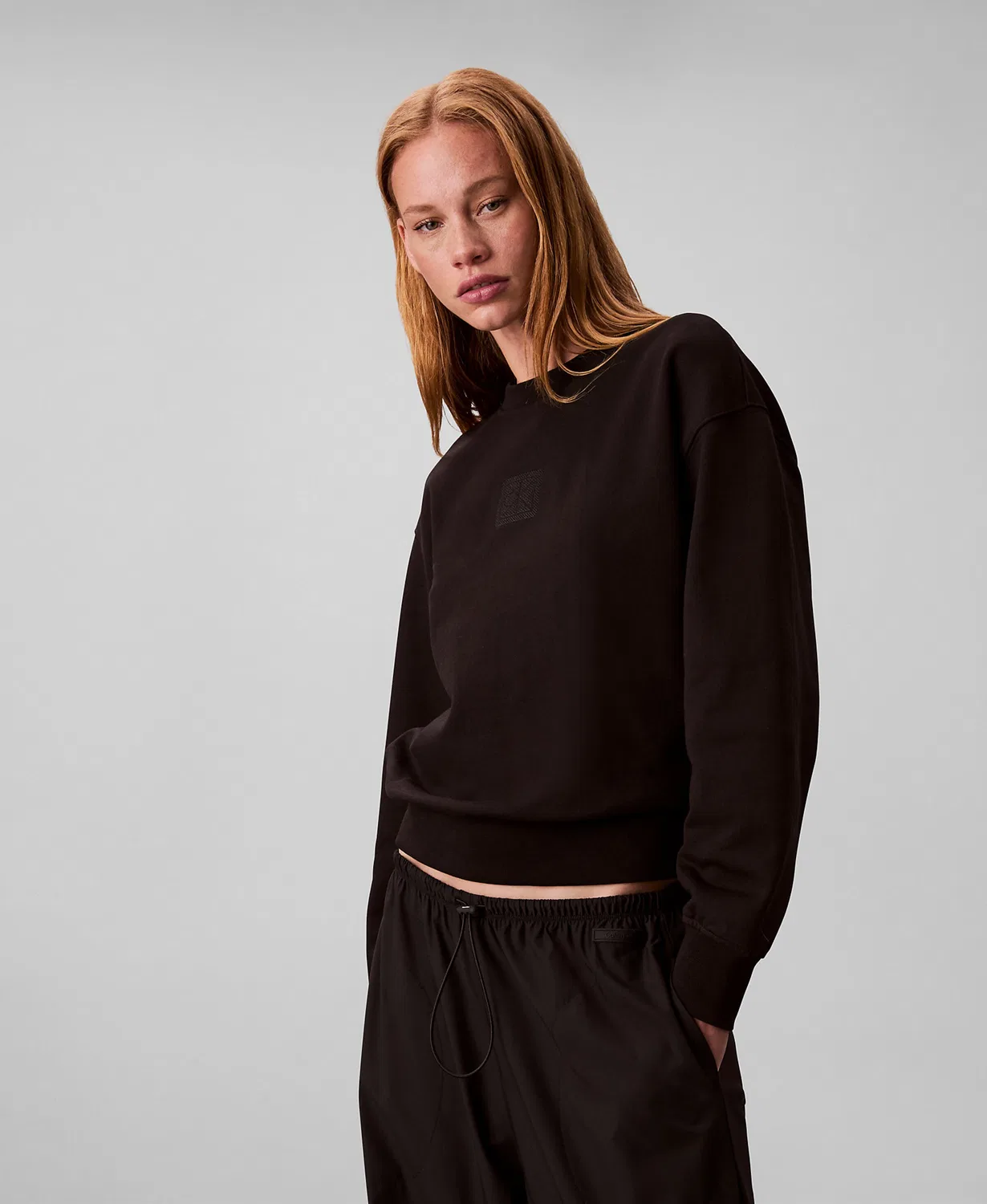 Толстовка Calvin Klein черного цвета — фото 2