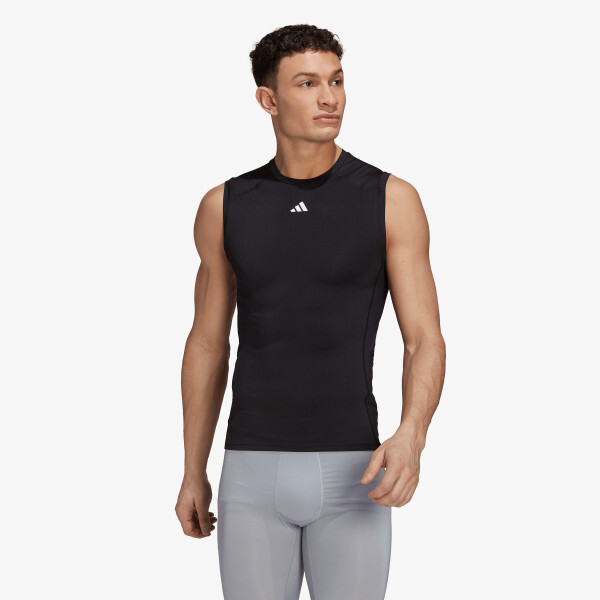 

Майка Techfit Adidas, черный