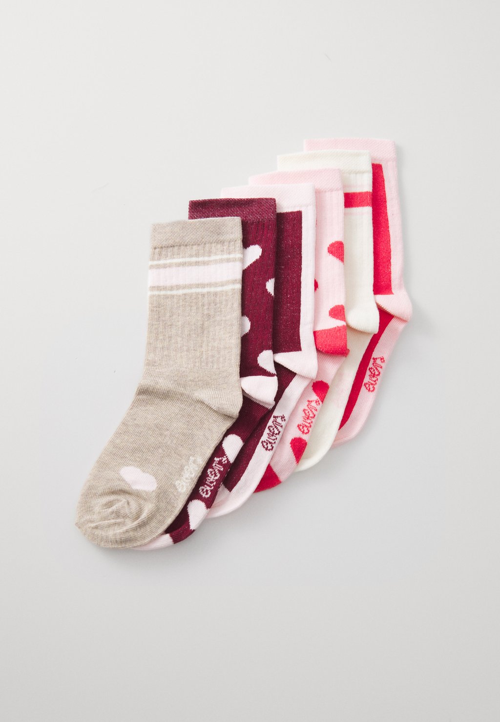 

Носки KIDSSOCKS HEARTS 6 Pack Ewers, фуксия