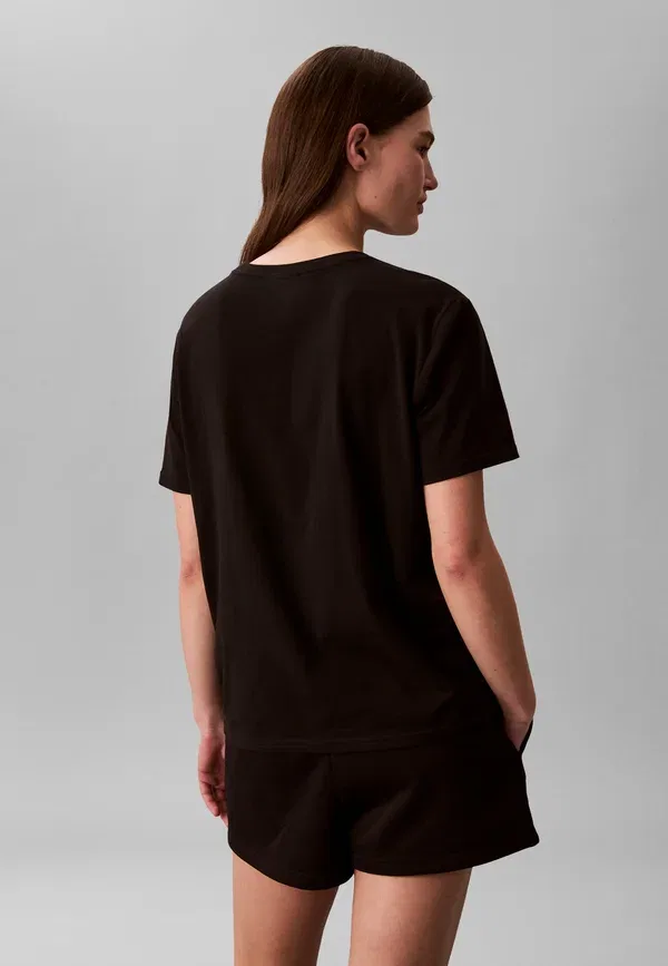 Футболка Calvin Klein Commuter regular tee basic, черный — фото 3