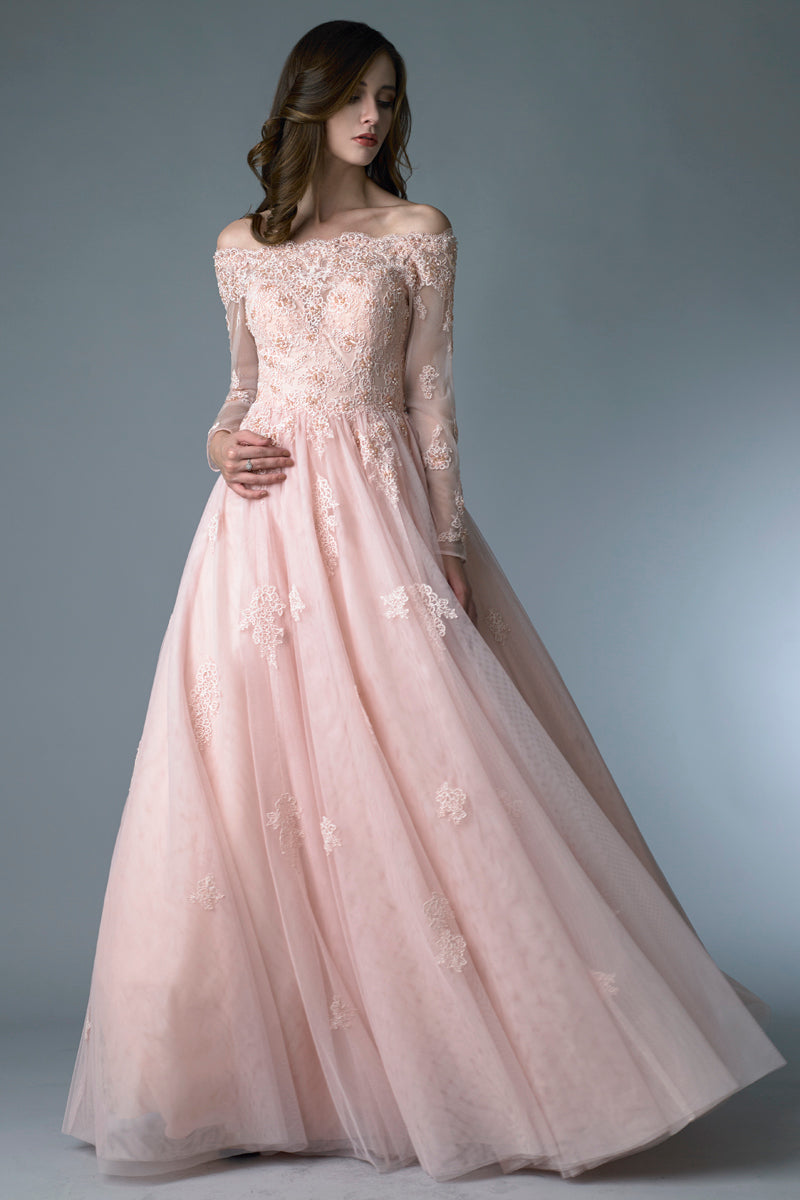 

Вечернее платье с длинными рукавами и открытыми плечами Basix Black Label, розовый