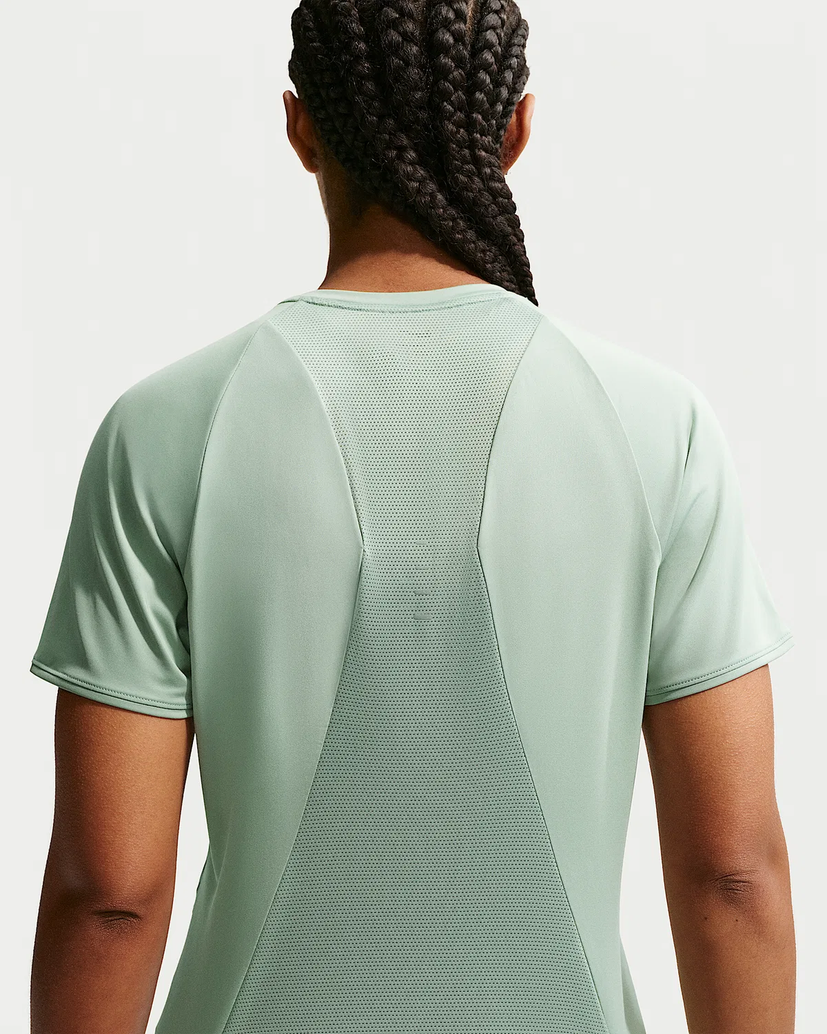 Женский топ для бега с коротким рукавом Dri-FIT Nike Swift, Steam — фото 2