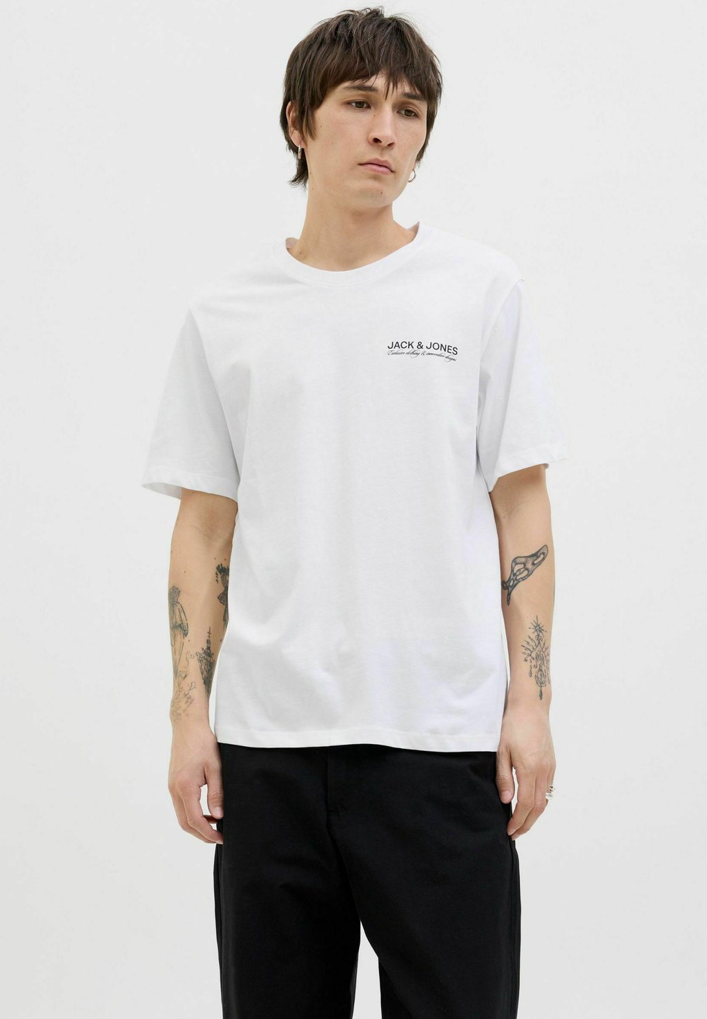 

Футболка с принтом GEDRUCKT RUNDHALSAUSSCHNITT Jack & Jones PREMIUM, белый