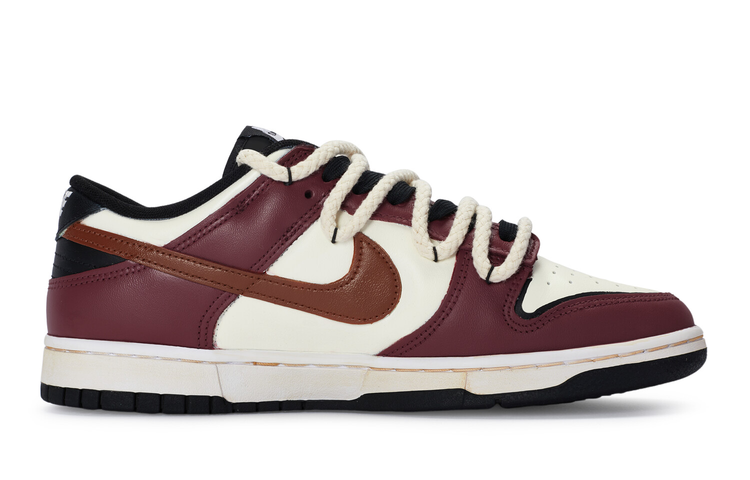 

Кроссовки Nike Dunk Skateboarding Shoes Women's Low-top White, цвет White/Rose/Wine
