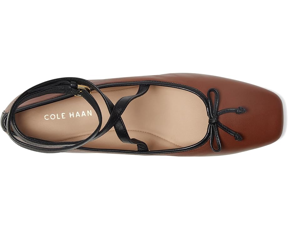 Балетки Cole Haan Nicolette Ankle Strap Ballets, цвет Dark Cuoio Leather/Black Leather — фото 2