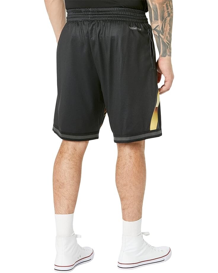 

Шорты Mitchell & Ness NBA Big Face 4.0 Fashion Shorts Celtics, черный