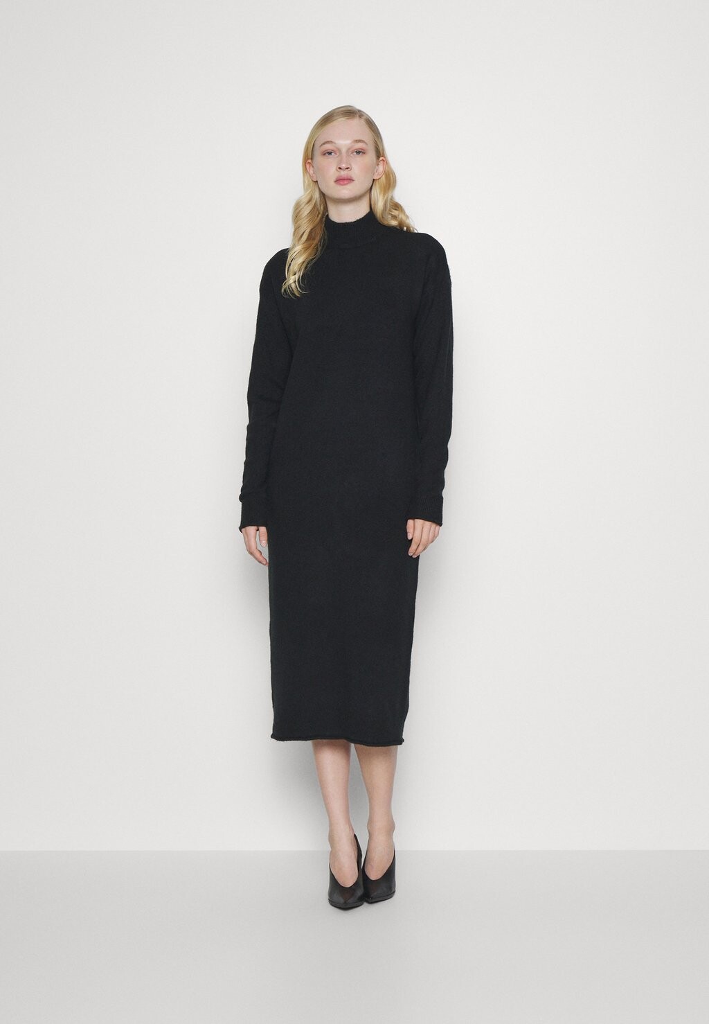 

Платье Vero Moda VMKADEN CALF DRESS, черный