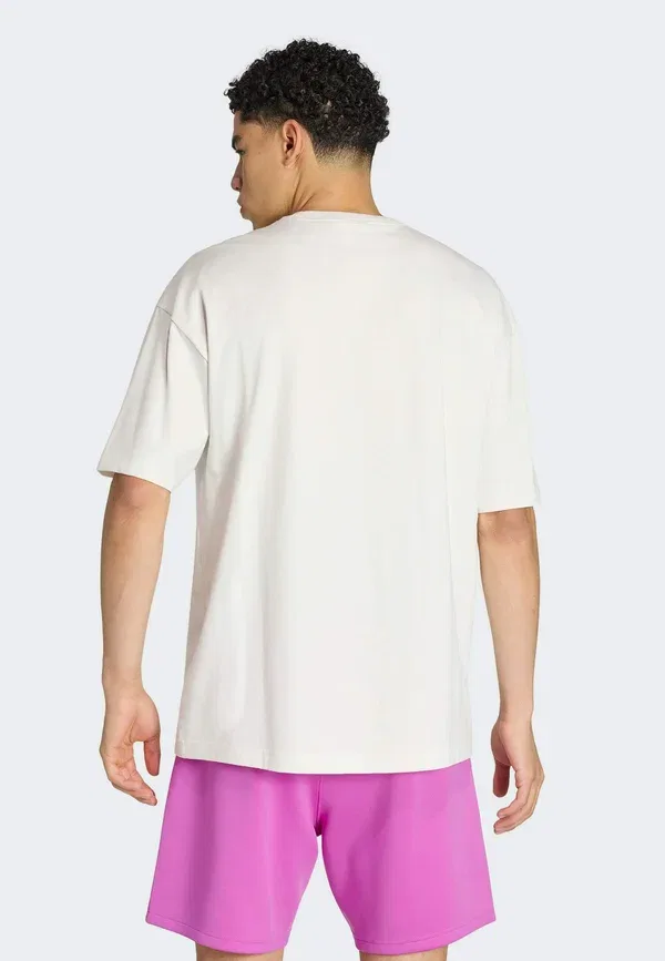 Футболка свободного кроя Adidas Originals Trefoil Essentials Spacer Loose Tee, облачно-белый — фото 2