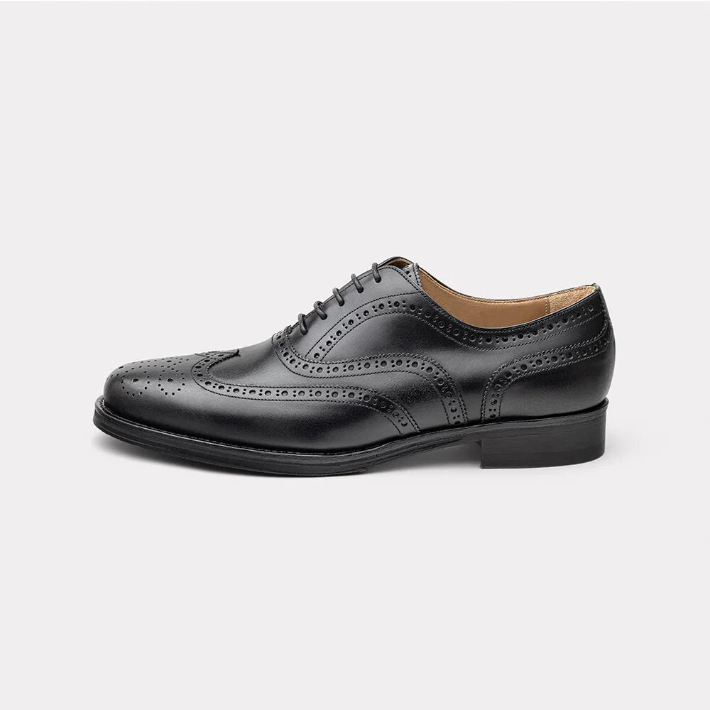 Мужские чёрные оксфорды Standard Wingtip от Charlse Votum