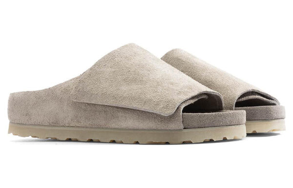 Тапочки x fear of god los feliz suede leather sandals 'taupe' Birkenstock, бежевый — фото 3