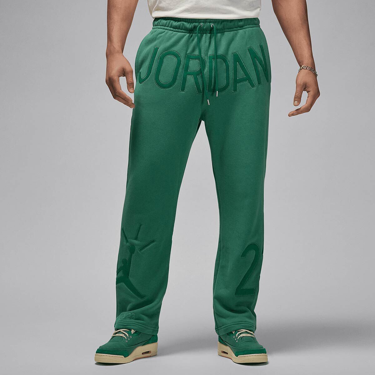 

Флисовые брюки Jordan X Nina Chanel Abney, цвет Green Stone