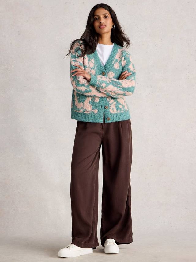 

Джемпер Jennifer с цветочным принтом и V-образным вырезом White Stuff