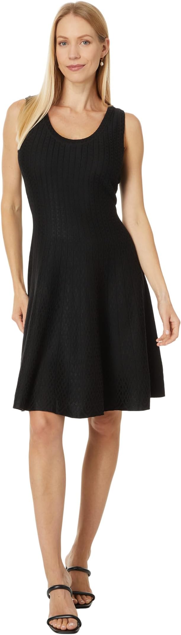 

Платье NIC+ZOE Twirl Dress, цвет Black Onyx