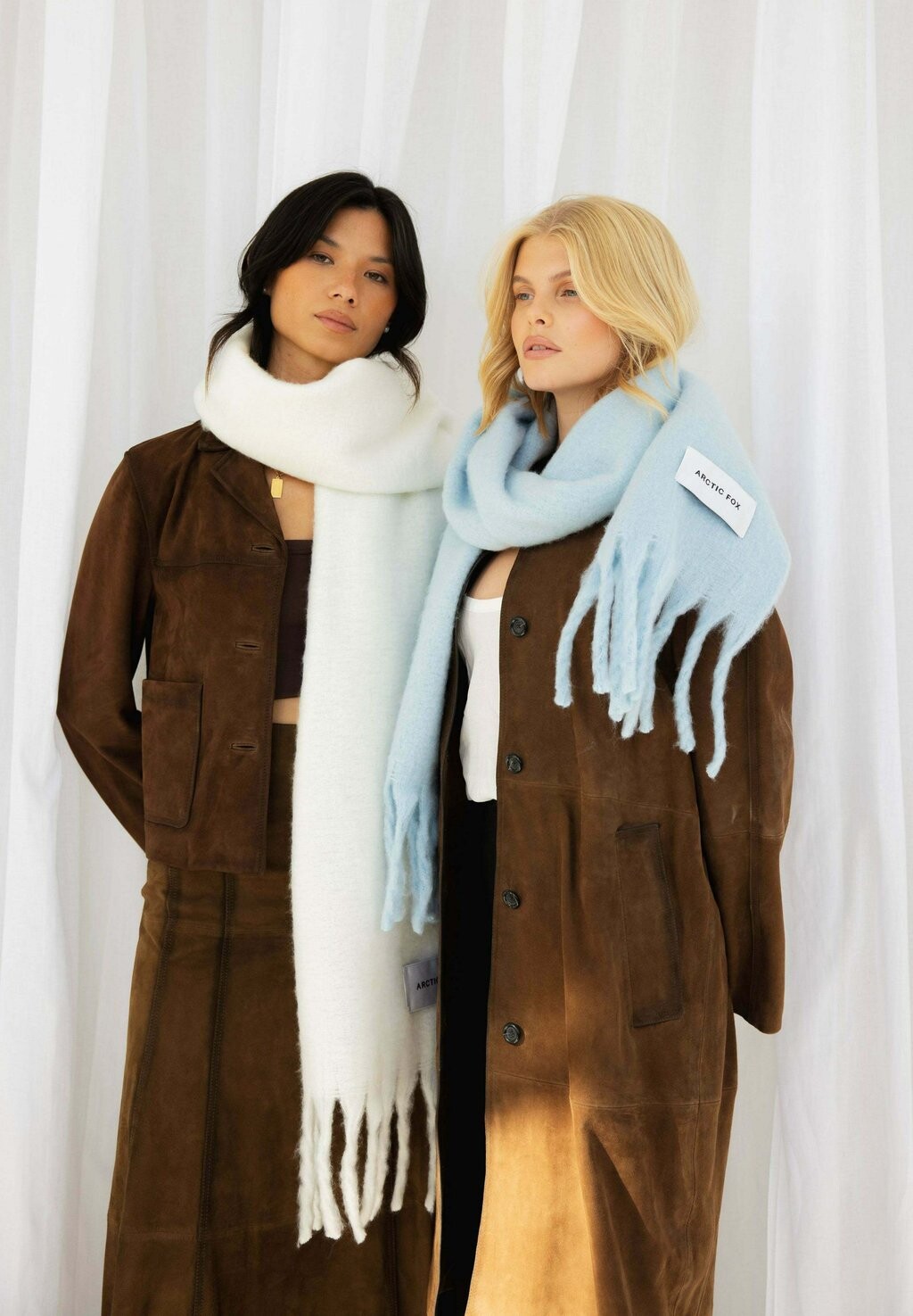 

Шарф THE STOCKHOLM ARCTIC FOX & CO., белый